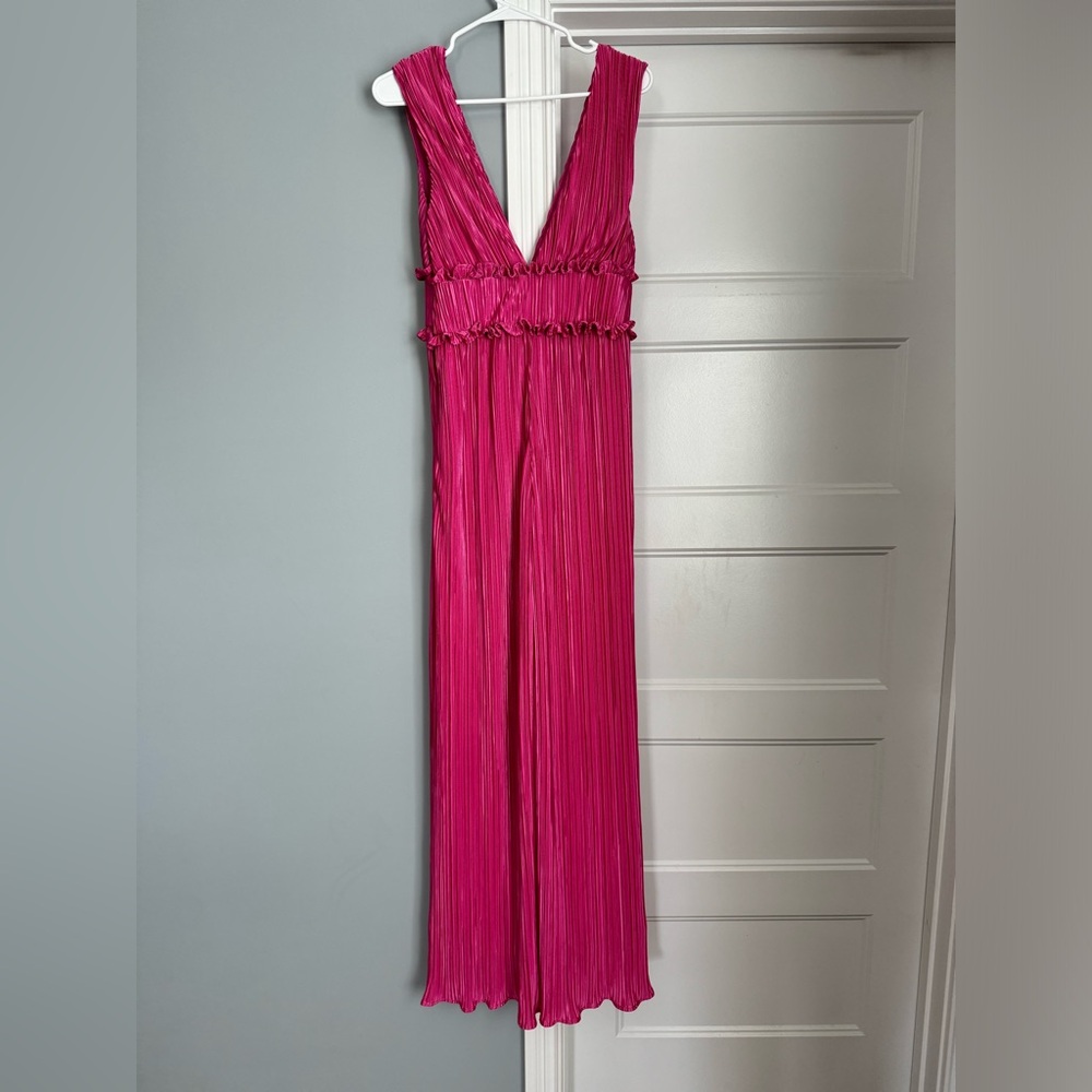 Lulu’s jumpsuit size small